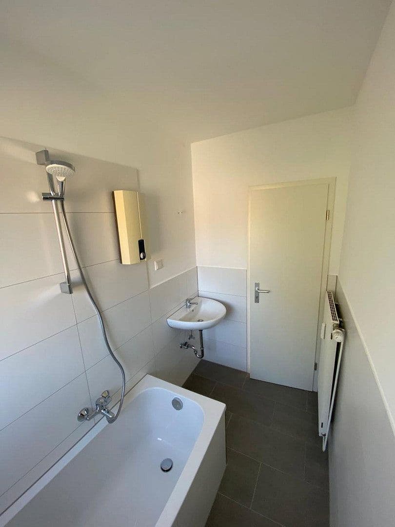 Pronájem bytu 2+1 66 m², Eintrachtstr. 10, Niederzier, Severní Porýní-Vestfálsko Pronájem bytu 2+1 66 m², Eintrachtstr. 10, Niederzier, Severní Porýní-Vestfálsko