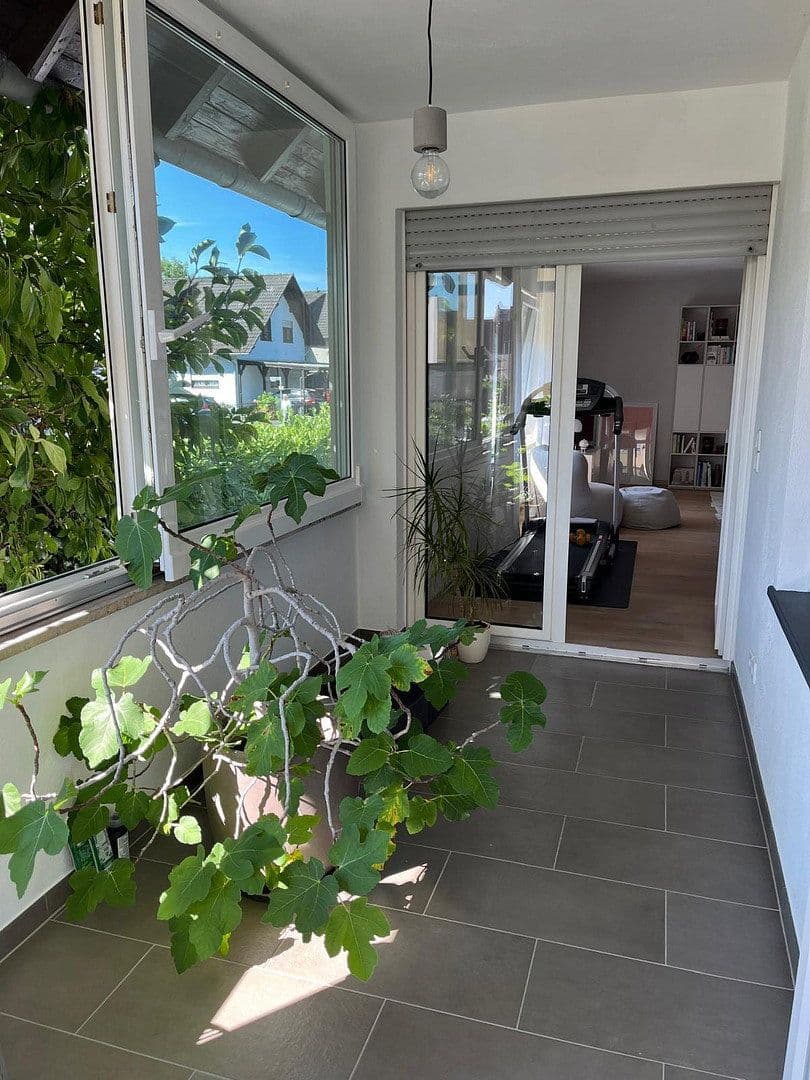 Prodej bytu 4+kk 108 m², Friedrichsdorf, Hessen Prodej bytu 4+kk 108 m², Friedrichsdorf, Hessen