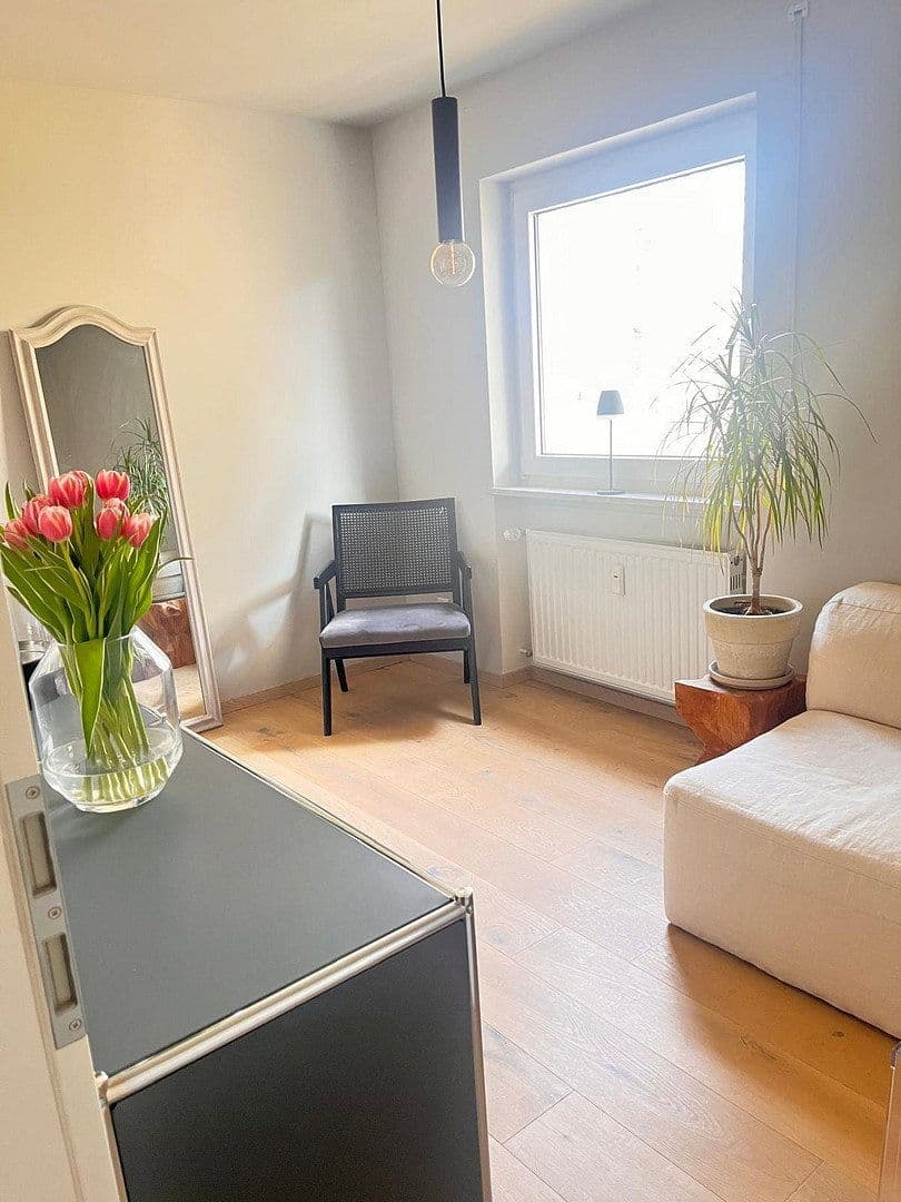 Prodej bytu 4+kk 108 m², Friedrichsdorf, Hessen Prodej bytu 4+kk 108 m², Friedrichsdorf, Hessen