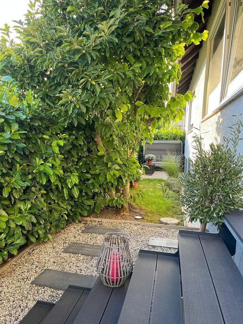 Prodej bytu 4+kk 108 m², Friedrichsdorf, Hessen Prodej bytu 4+kk 108 m², Friedrichsdorf, Hessen