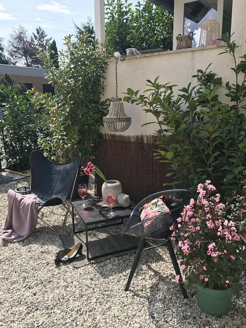 Prodej bytu 4+kk 108 m², Friedrichsdorf, Hessen Prodej bytu 4+kk 108 m², Friedrichsdorf, Hessen