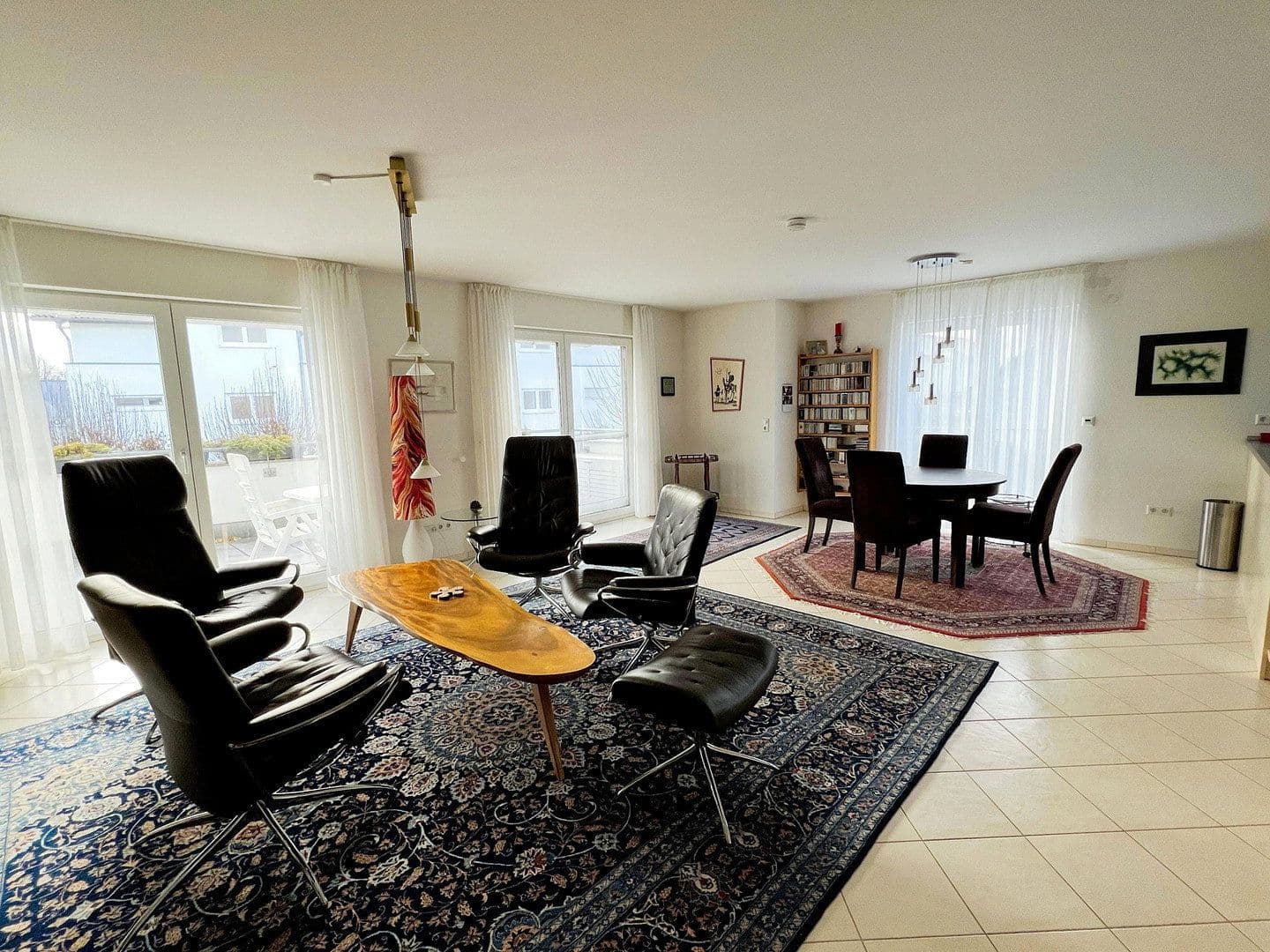 Prodej bytu 4+kk 115 m², Am Föllbach 2, Wolfschlugen, Bádensko-Württembersko Prodej bytu 4+kk 115 m², Am Föllbach 2, Wolfschlugen, Bádensko-Württembersko