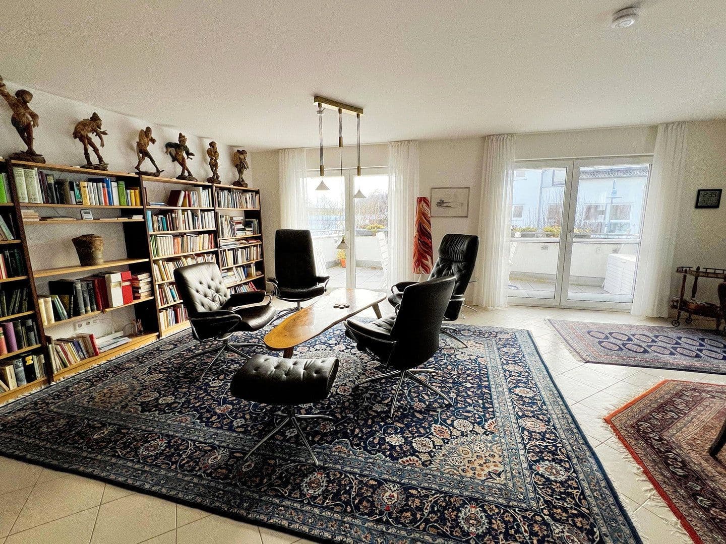 Prodej bytu 4+kk 115 m², Am Föllbach 2, Wolfschlugen, Bádensko-Württembersko Prodej bytu 4+kk 115 m², Am Föllbach 2, Wolfschlugen, Bádensko-Württembersko