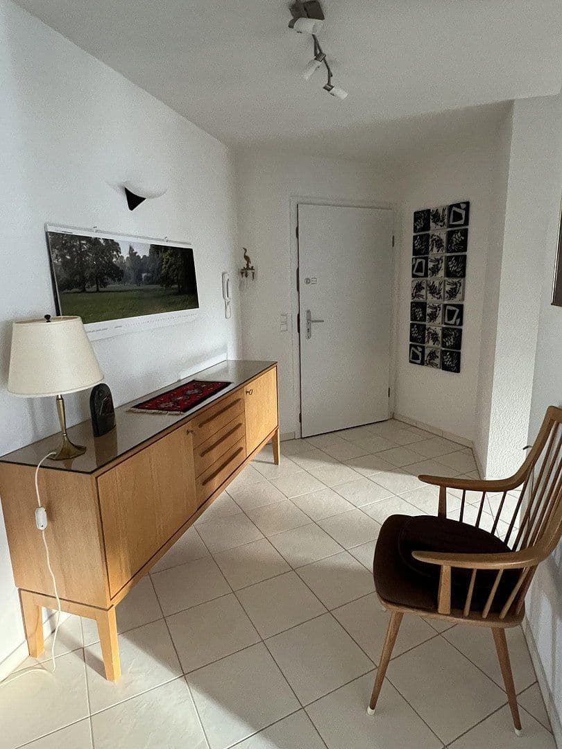 Prodej bytu 4+kk 115 m², Am Föllbach 2, Wolfschlugen, Bádensko-Württembersko Prodej bytu 4+kk 115 m², Am Föllbach 2, Wolfschlugen, Bádensko-Württembersko