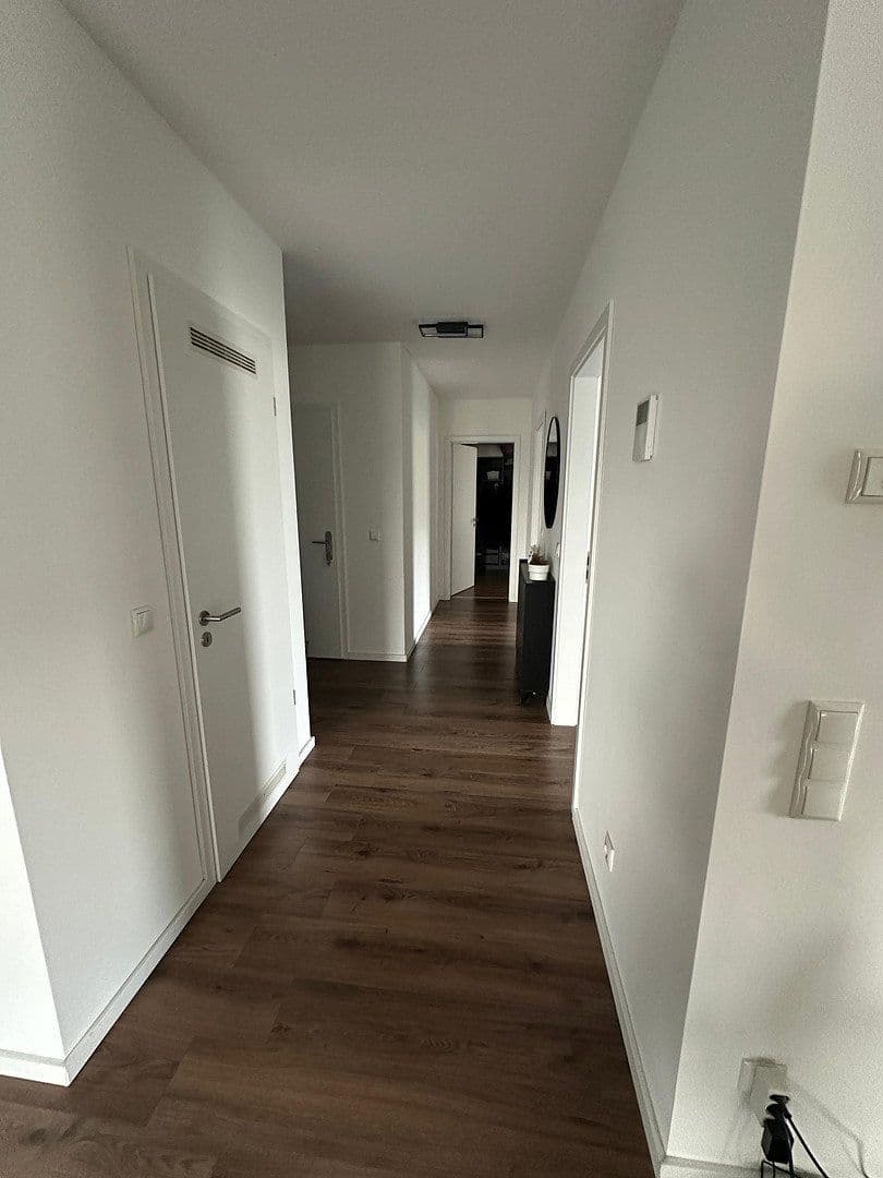 Pronájem bytu 3+1 92 m², Brühlstr. 27b, Wassenberg, Severní Porýní-Vestfálsko Pronájem bytu 3+1 92 m², Brühlstr. 27b, Wassenberg, Severní Porýní-Vestfálsko