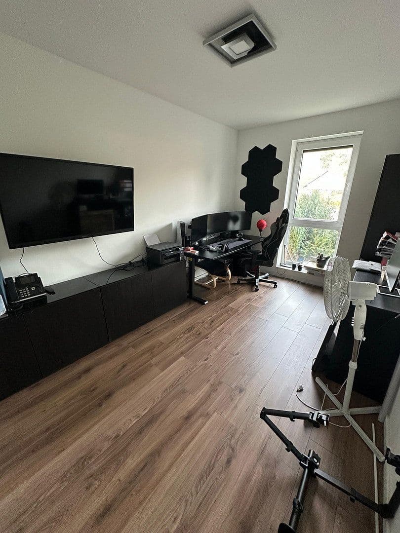 Pronájem bytu 3+1 92 m², Brühlstr. 27b, Wassenberg, Severní Porýní-Vestfálsko Pronájem bytu 3+1 92 m², Brühlstr. 27b, Wassenberg, Severní Porýní-Vestfálsko