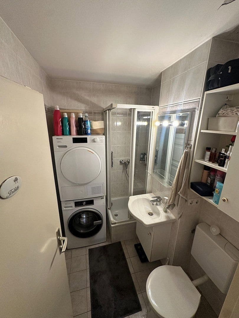 Prodej bytu 2+1 54 m², Dornbergstraße, München, Bavorsko Prodej bytu 2+1 54 m², Dornbergstraße, München, Bavorsko