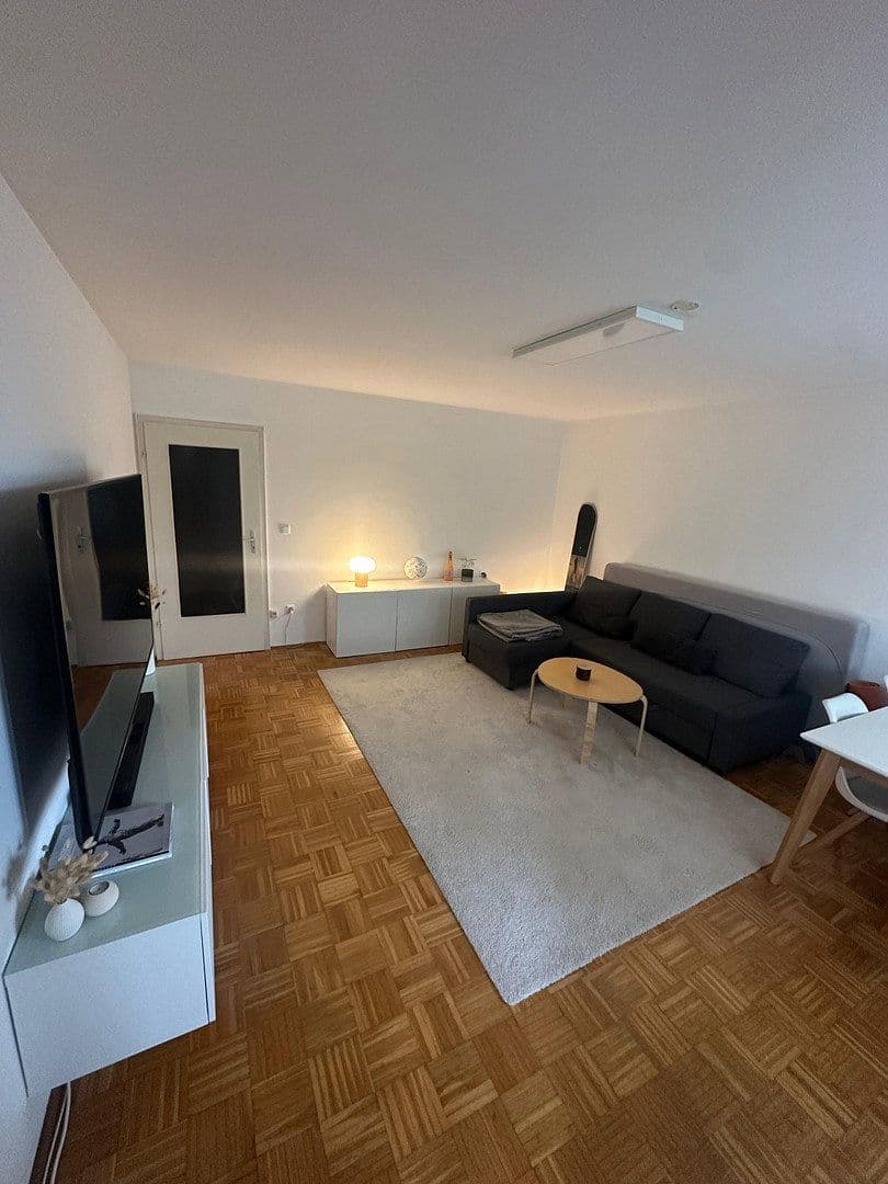 Prodej bytu 2+1 54 m², Dornbergstraße, München, Bavorsko Prodej bytu 2+1 54 m², Dornbergstraße, München, Bavorsko