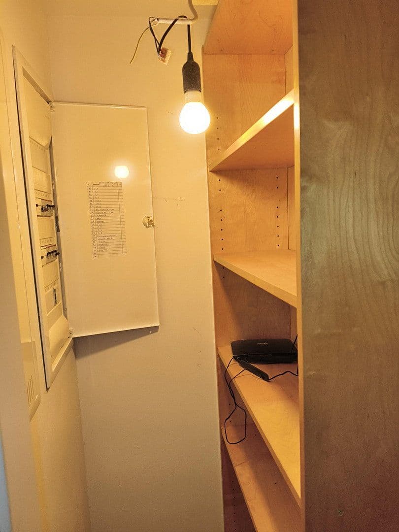 Pronájem kanceláře 45 m², Georg-Huber-Str. 12, Zorneding, Ortsteil Pöring, Bavorsko Pronájem kanceláře 45 m², Georg-Huber-Str. 12, Zorneding, Ortsteil Pöring, Bavorsko