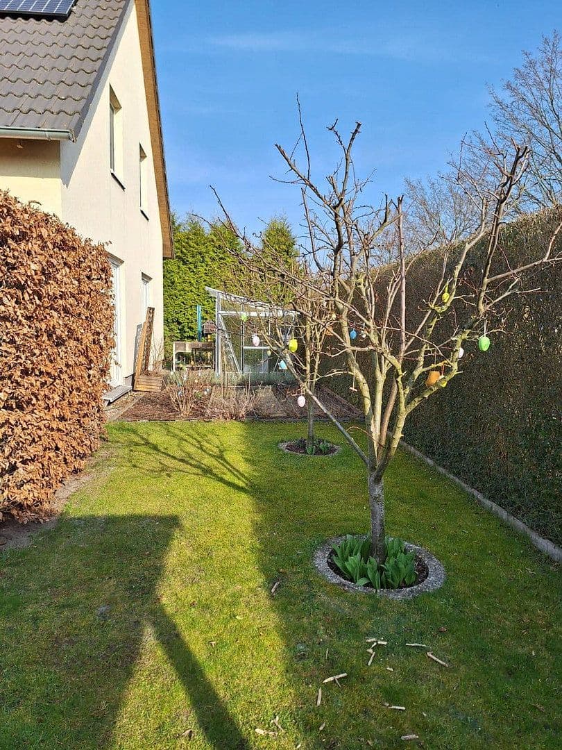 Pronájem domu 144 m², pozemek 500 m², Berlin, Berlín Pronájem domu 144 m², pozemek 500 m², Berlin, Berlín