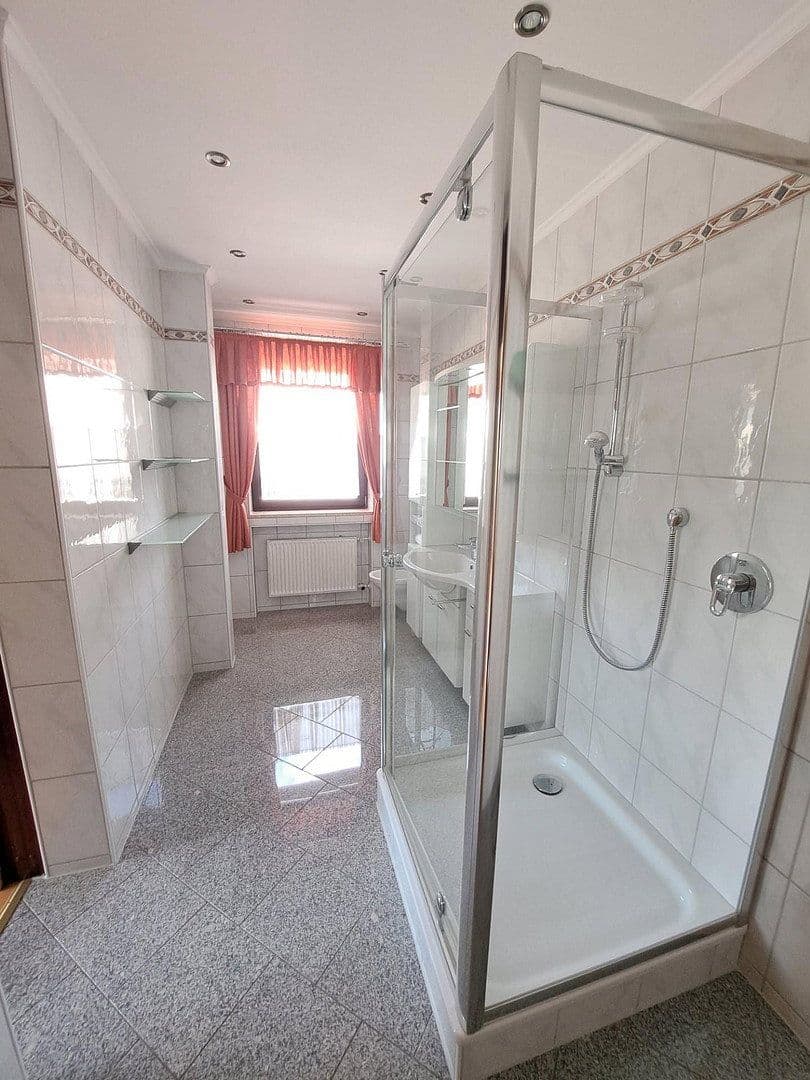 Prodej domu 226 m², pozemek 527 m², Zehntfeldstr. 270, München, Bavorsko Prodej domu 226 m², pozemek 527 m², Zehntfeldstr. 270, München, Bavorsko