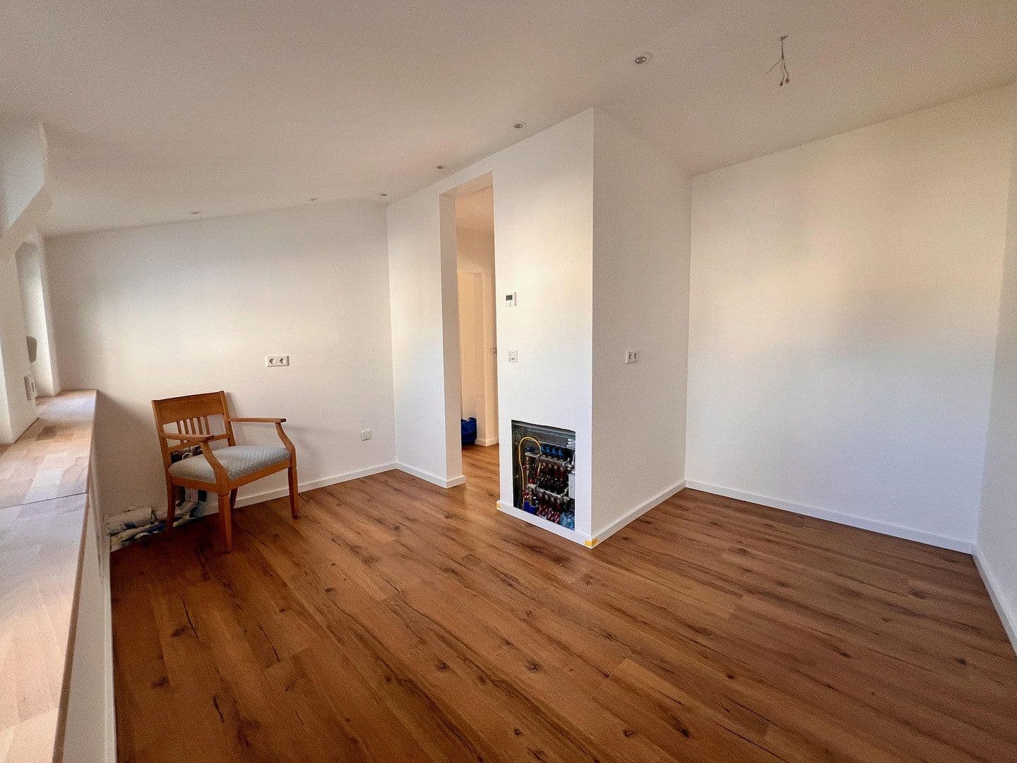 Pronájem domu 230 m², pozemek 600 m², Haller Weg 65a, Bielefeld, Severní Porýní-Vestfálsko Pronájem domu 230 m², pozemek 600 m², Haller Weg 65a, Bielefeld, Severní Porýní-Vestfálsko