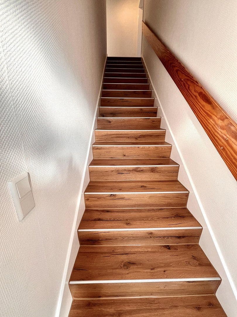 Pronájem domu 230 m², pozemek 600 m², Haller Weg 65a, Bielefeld, Severní Porýní-Vestfálsko Pronájem domu 230 m², pozemek 600 m², Haller Weg 65a, Bielefeld, Severní Porýní-Vestfálsko