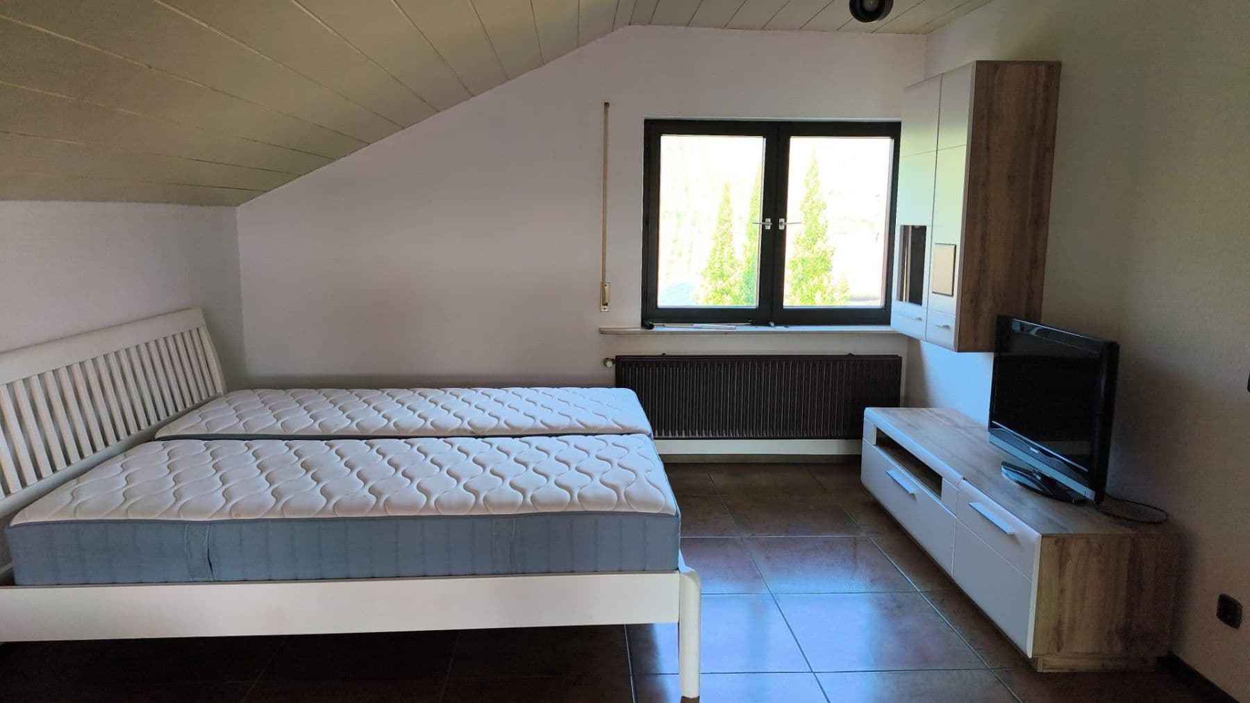 Pronájem bytu 2+1 52 m², Schlossbergstraße 5, Ilsfeld, Bádensko-Württembersko Pronájem bytu 2+1 52 m², Schlossbergstraße 5, Ilsfeld, Bádensko-Württembersko