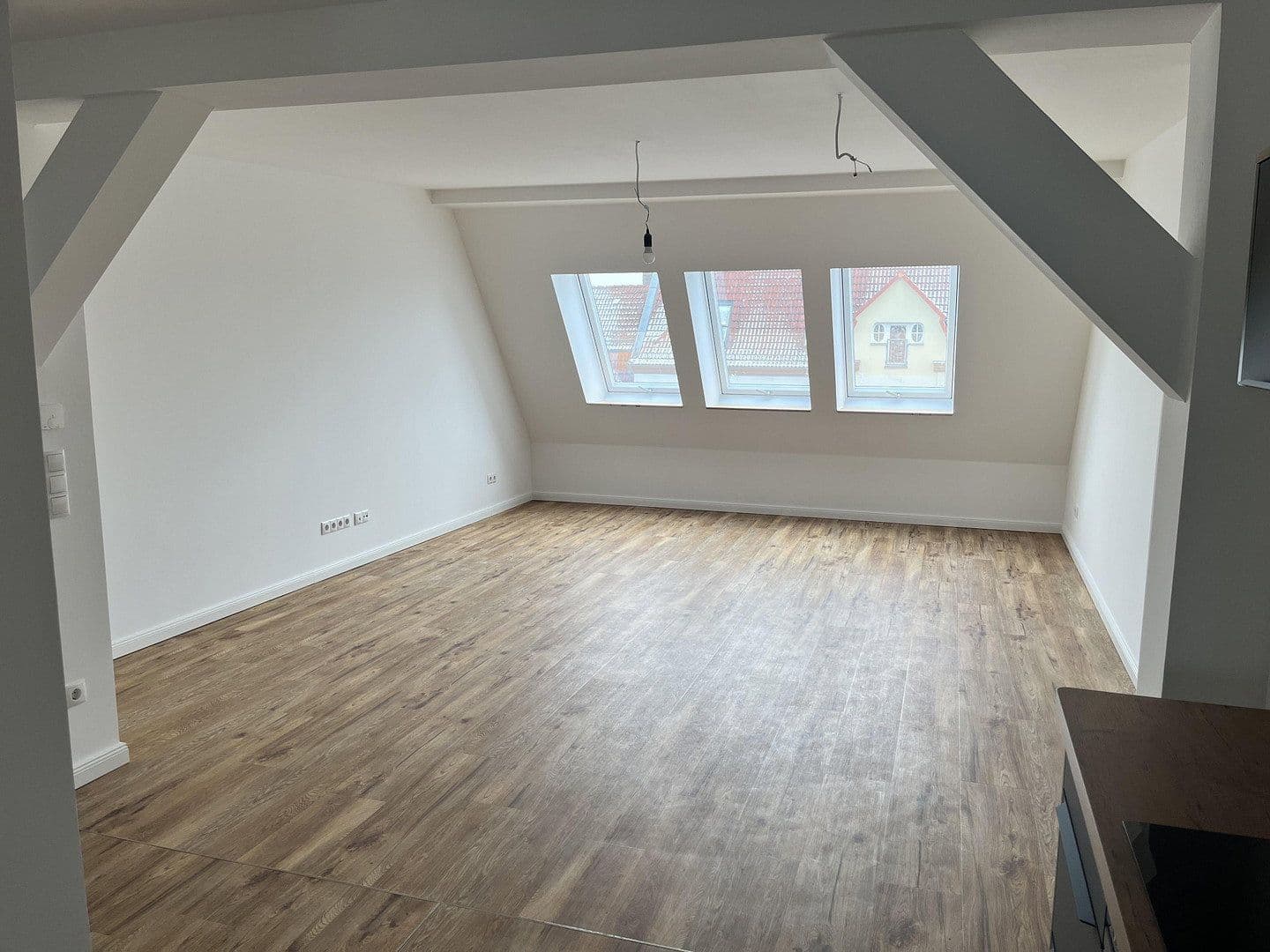 Pronájem bytu 3+1 102 m², Dietzgenstraße 93, Berlin, Berlín Pronájem bytu 3+1 102 m², Dietzgenstraße 93, Berlin, Berlín