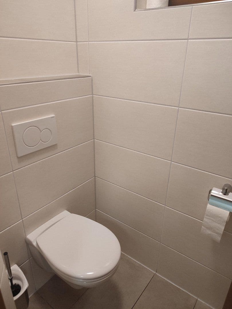 Prodej nebytového prostoru 1.867 m², Graslitzer Str. 4, Waldkraiburg, Bavorsko Prodej nebytového prostoru 1.867 m², Graslitzer Str. 4, Waldkraiburg, Bavorsko