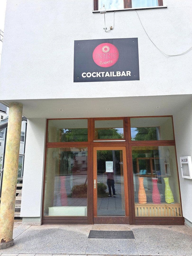 Prodej nebytového prostoru 1.867 m², Graslitzer Str. 4, Waldkraiburg, Bavorsko Prodej nebytového prostoru 1.867 m², Graslitzer Str. 4, Waldkraiburg, Bavorsko