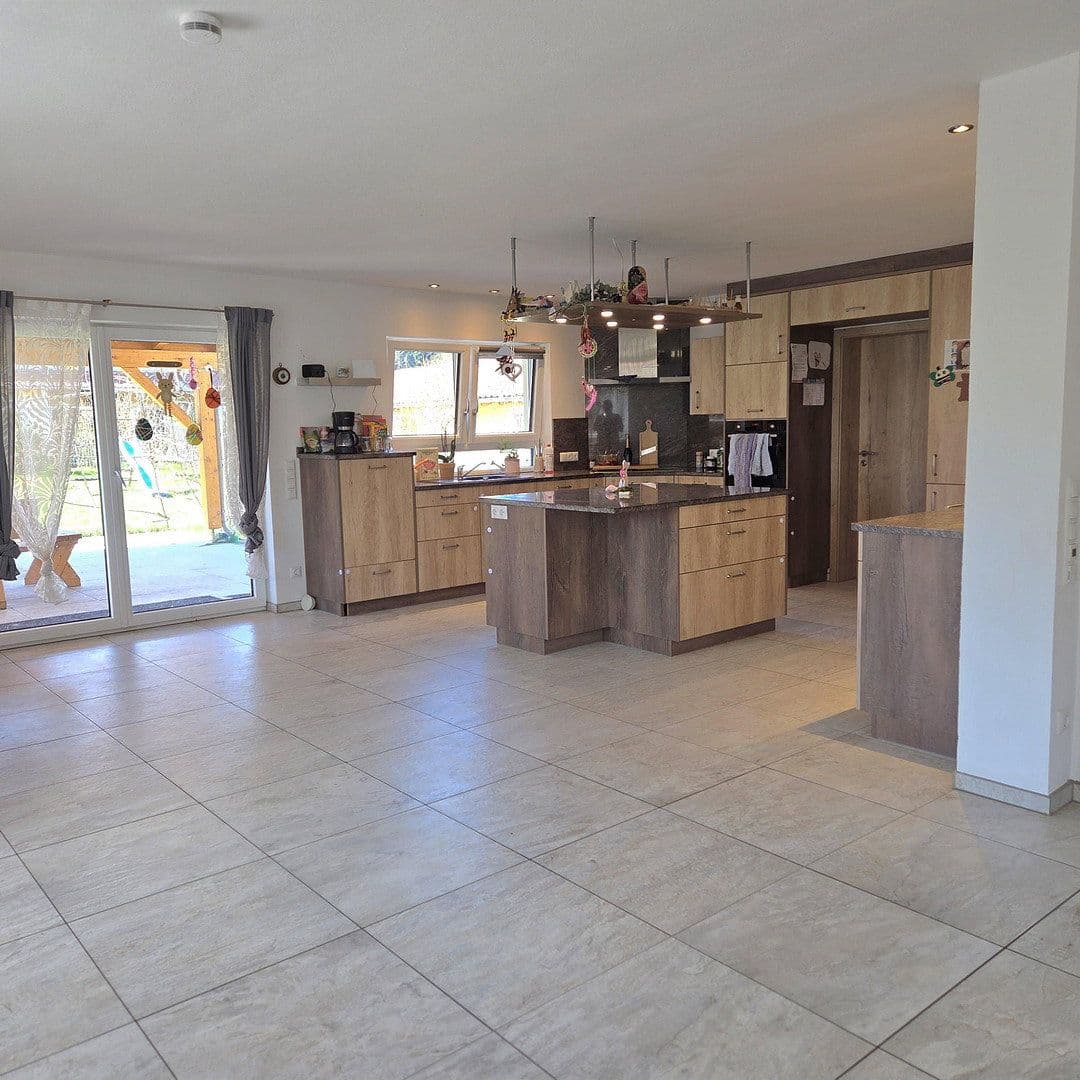 Prodej domu 240 m², pozemek 823 m², Auerbach, Bavorsko Prodej domu 240 m², pozemek 823 m², Auerbach, Bavorsko