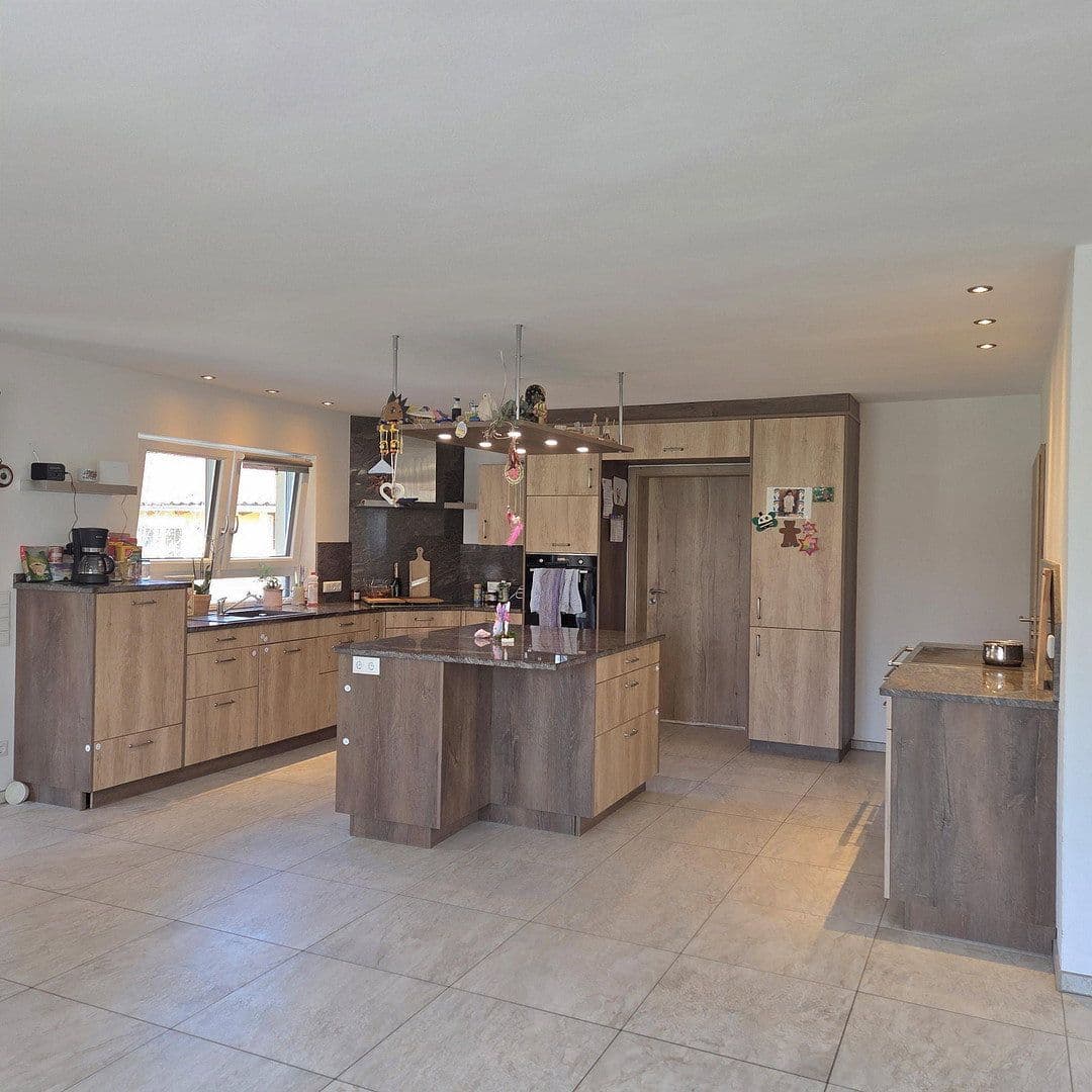 Prodej domu 240 m², pozemek 823 m², Auerbach, Bavorsko Prodej domu 240 m², pozemek 823 m², Auerbach, Bavorsko