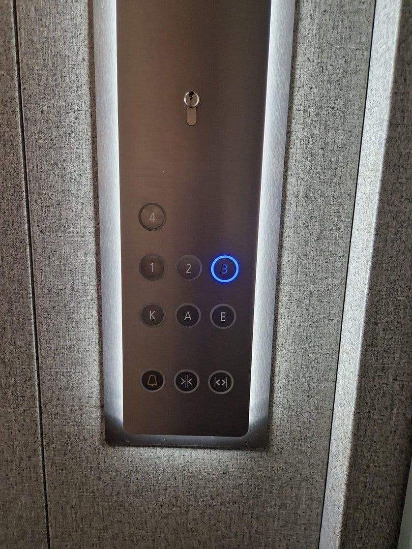 Pronájem bytu 1+1 37 m², Willibaldstraße 6, Nürnberg, Bavorsko Pronájem bytu 1+1 37 m², Willibaldstraße 6, Nürnberg, Bavorsko