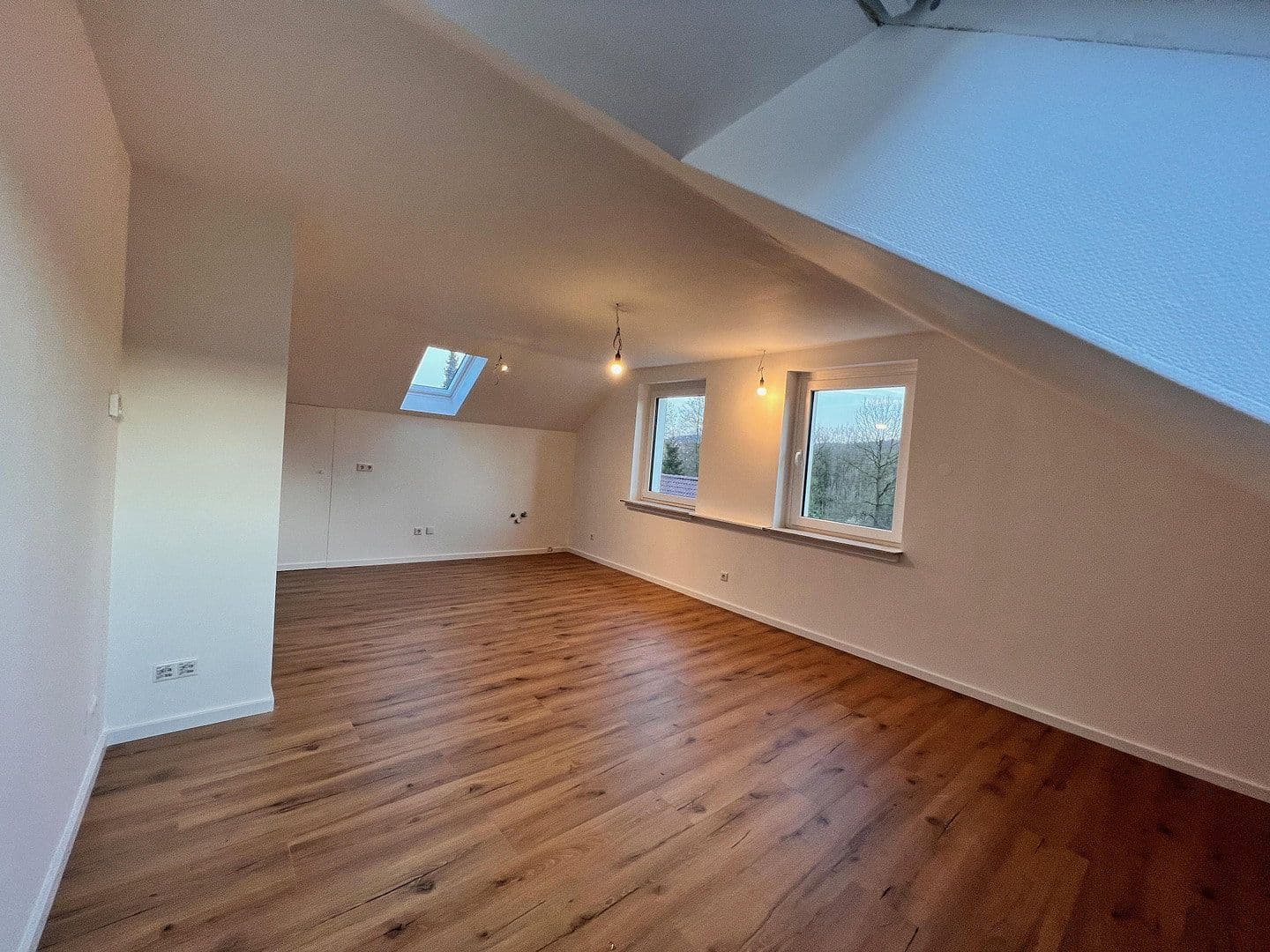Pronájem bytu 2+1 55 m², Haller Weg 65a, Bielefeld, Severní Porýní-Vestfálsko Pronájem bytu 2+1 55 m², Haller Weg 65a, Bielefeld, Severní Porýní-Vestfálsko