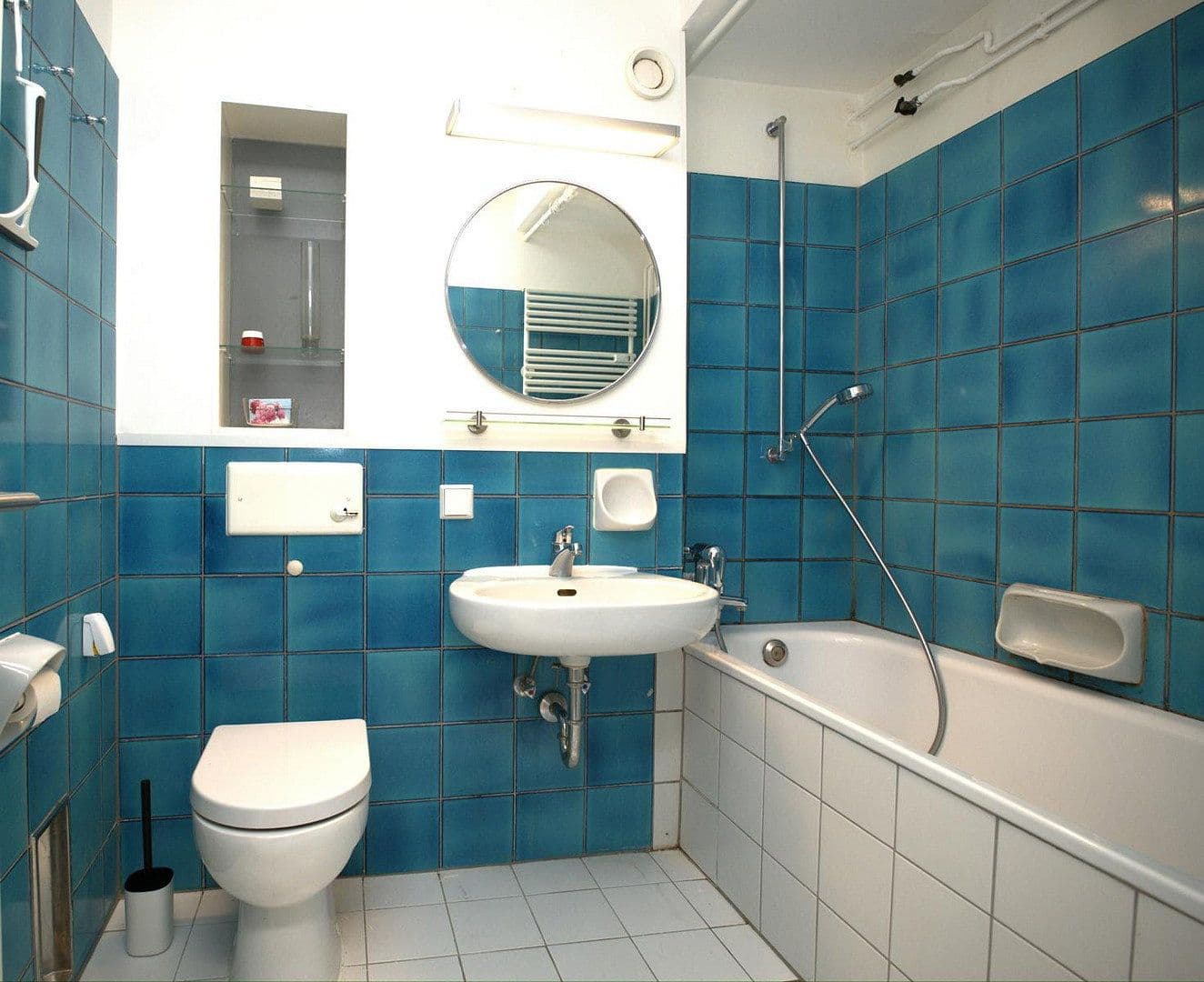 Pronájem bytu 1+1 42 m², Düsseldorfer Str. 49, Köln, Severní Porýní-Vestfálsko Pronájem bytu 1+1 42 m², Düsseldorfer Str. 49, Köln, Severní Porýní-Vestfálsko