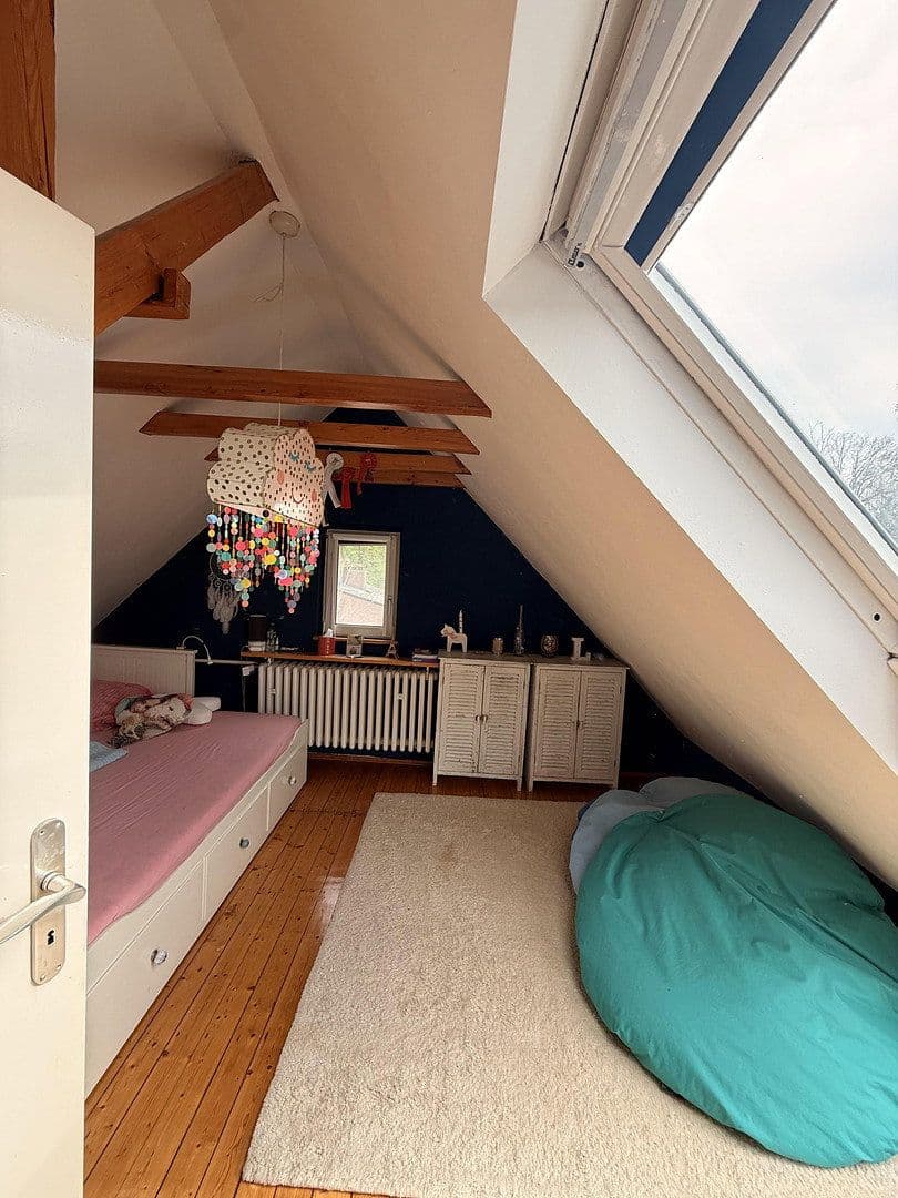 Prodej domu 180 m², pozemek 920 m², Duisburg, Severní Porýní-Vestfálsko Prodej domu 180 m², pozemek 920 m², Duisburg, Severní Porýní-Vestfálsko