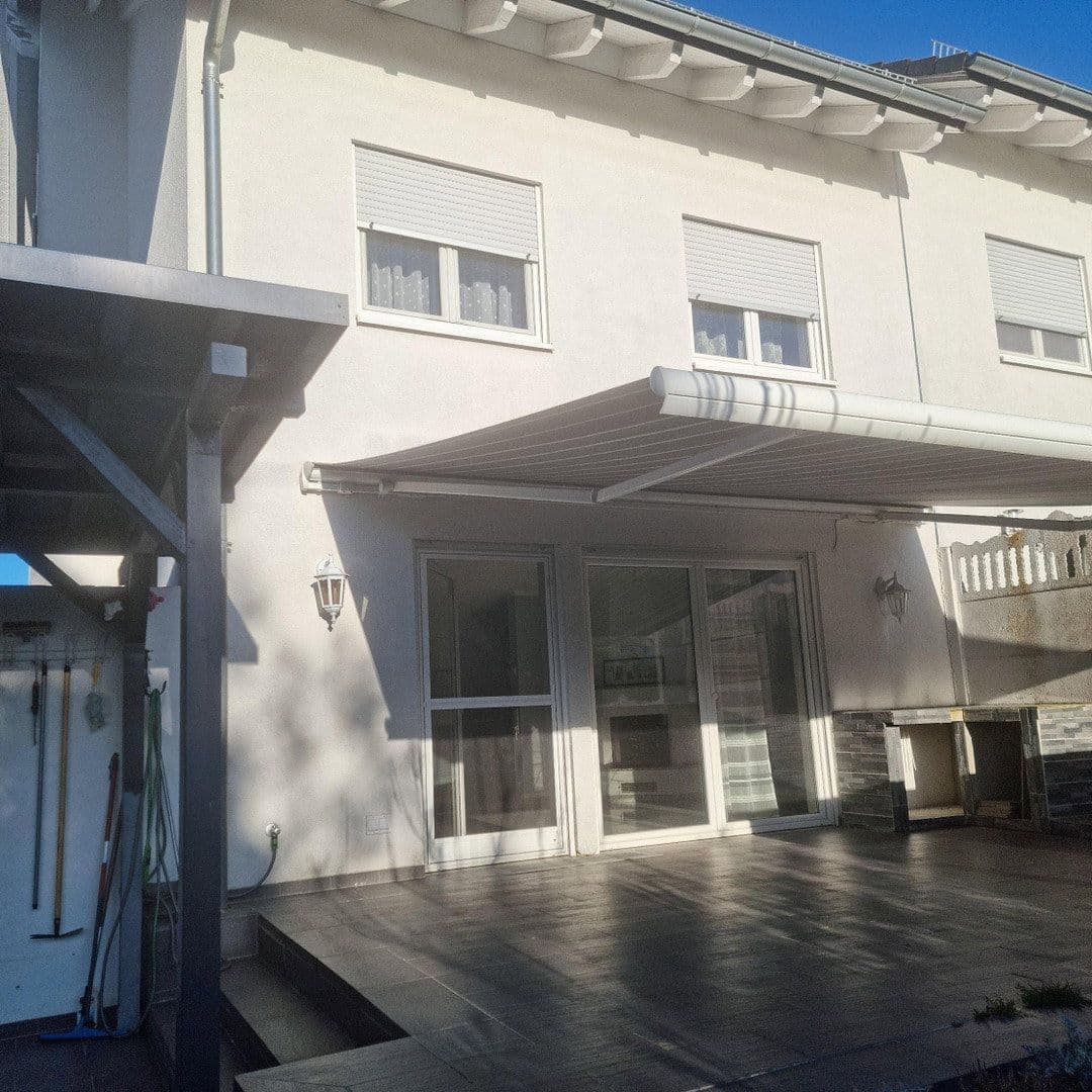 Prodej domu 161 m², pozemek 222 m², Pforzheim, Bádensko-Württembersko Prodej domu 161 m², pozemek 222 m², Pforzheim, Bádensko-Württembersko