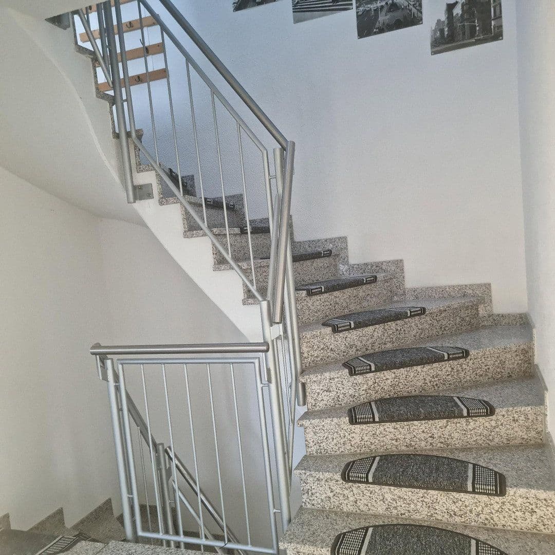 Prodej domu 161 m², pozemek 222 m², Pforzheim, Bádensko-Württembersko Prodej domu 161 m², pozemek 222 m², Pforzheim, Bádensko-Württembersko