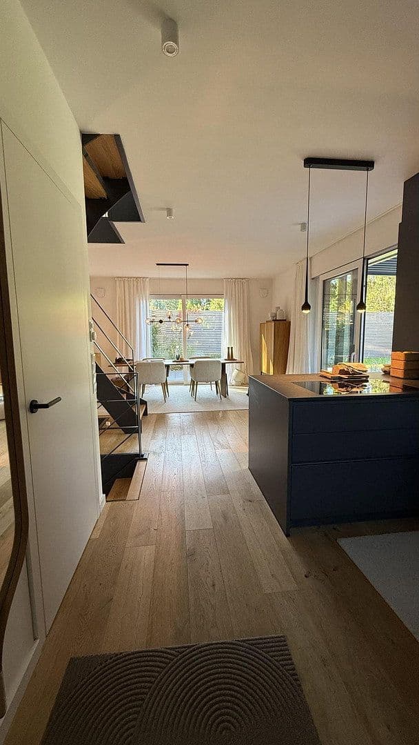 Prodej domu 155 m², pozemek 250 m², Am Brabandkanal 5d, Hamburg, Hamburg Prodej domu 155 m², pozemek 250 m², Am Brabandkanal 5d, Hamburg, Hamburg