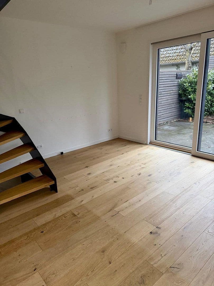 Prodej domu 155 m², pozemek 250 m², Am Brabandkanal 5d, Hamburg, Hamburg Prodej domu 155 m², pozemek 250 m², Am Brabandkanal 5d, Hamburg, Hamburg