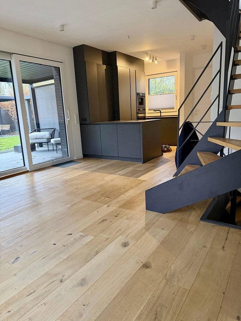 Prodej domu 155 m², pozemek 250 m², Am Brabandkanal 5d, Hamburg, Hamburg Prodej domu 155 m², pozemek 250 m², Am Brabandkanal 5d, Hamburg, Hamburg