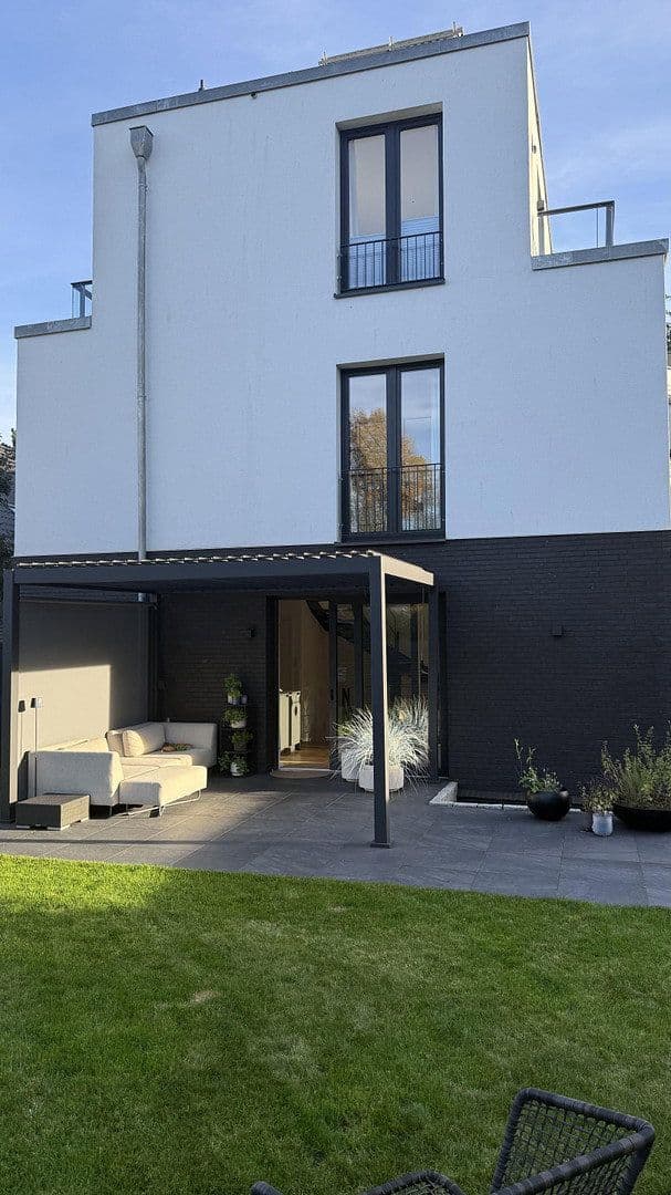 Prodej domu 155 m², pozemek 250 m², Am Brabandkanal 5d, Hamburg, Hamburg Prodej domu 155 m², pozemek 250 m², Am Brabandkanal 5d, Hamburg, Hamburg