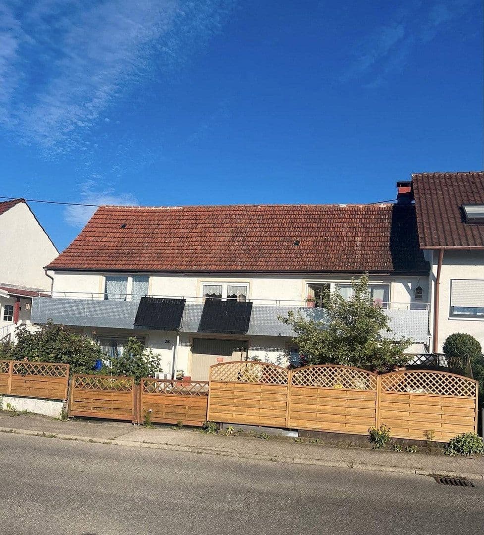 Prodej domu 130 m², pozemek 269 m², Balingen, Bádensko-Württembersko Prodej domu 130 m², pozemek 269 m², Balingen, Bádensko-Württembersko