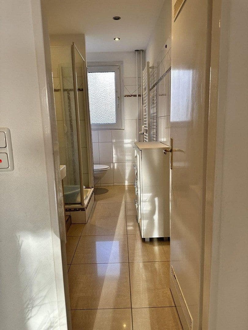 Pronájem bytu 3+1 70 m², Frankfurt am Main, Hessen Pronájem bytu 3+1 70 m², Frankfurt am Main, Hessen