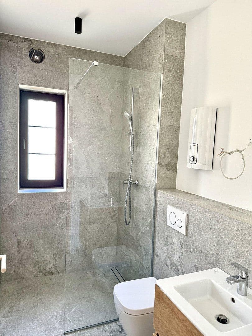 Pronájem bytu 2+kk 56 m², Zeißstr. 44, Hannover, Dolní Sasko Pronájem bytu 2+kk 56 m², Zeißstr. 44, Hannover, Dolní Sasko