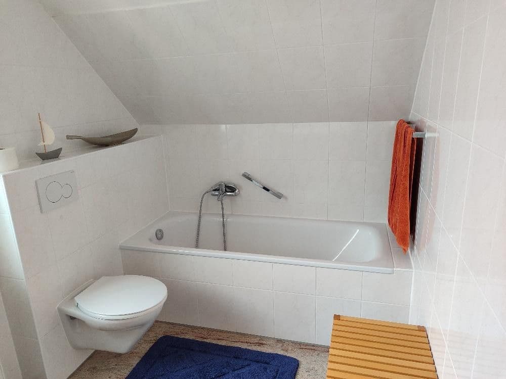 Prodej domu 130 m², pozemek 673 m², Schwalbach am Taunus, Hessen Prodej domu 130 m², pozemek 673 m², Schwalbach am Taunus, Hessen