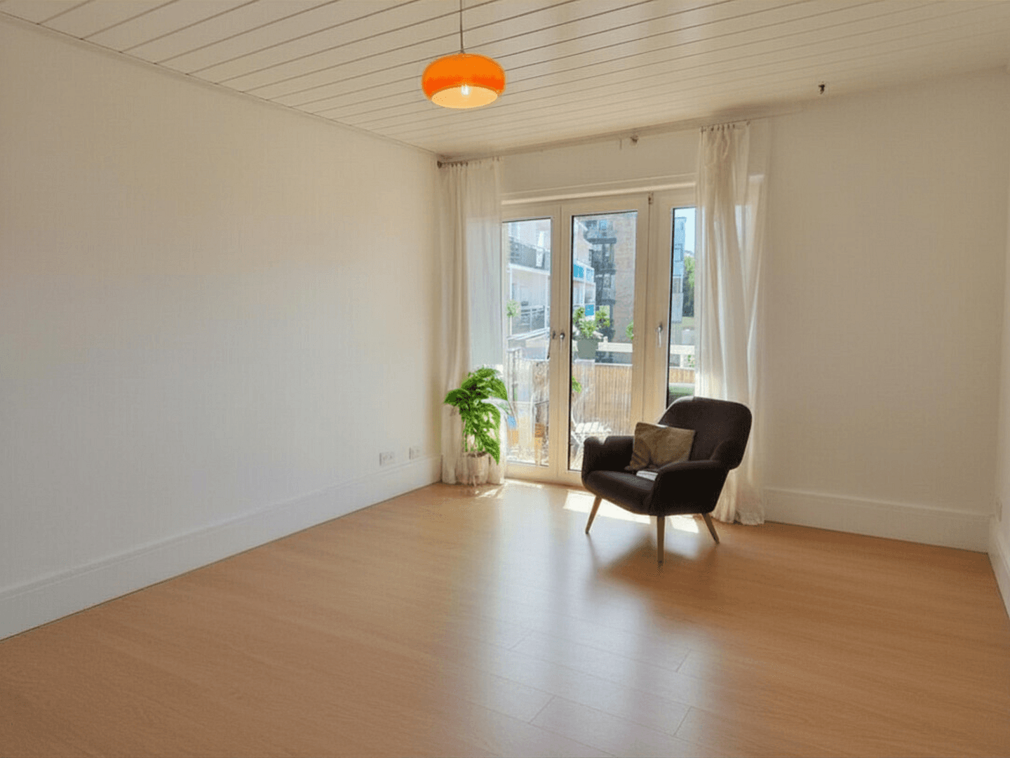 Prodej bytu 2+1 50 m², Stuttgart, Bádensko-Württembersko Prodej bytu 2+1 50 m², Stuttgart, Bádensko-Württembersko