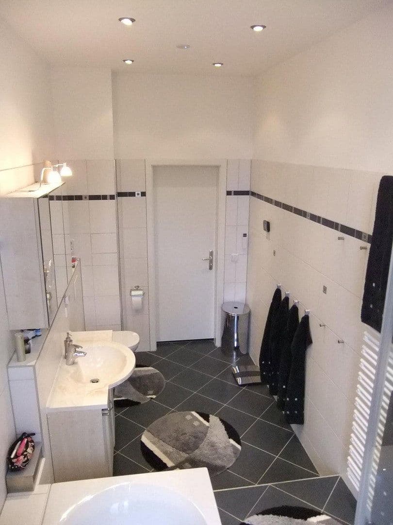 Prodej bytu 4+kk 97 m², Treskowallee 56, Berlin, Berlín Prodej bytu 4+kk 97 m², Treskowallee 56, Berlin, Berlín