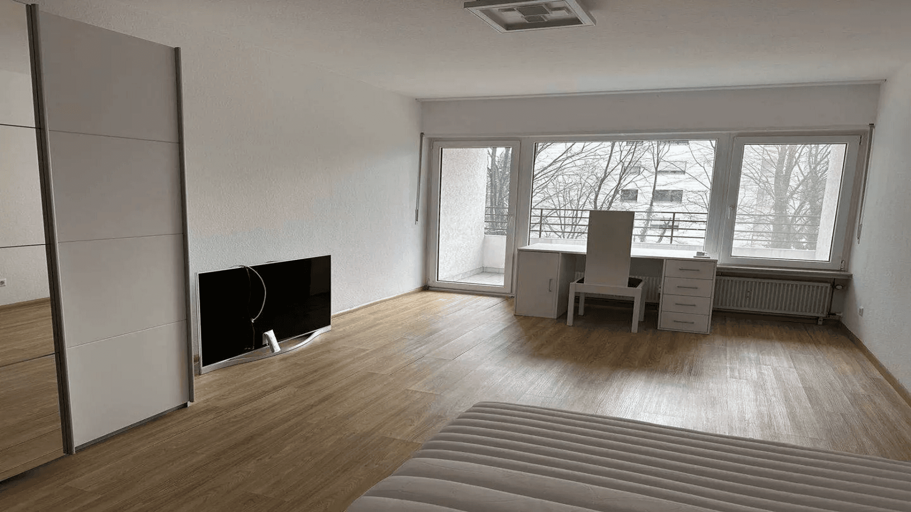 Pronájem bytu 1+1 34 m², Heidelberg, Bádensko-Württembersko Pronájem bytu 1+1 34 m², Heidelberg, Bádensko-Württembersko