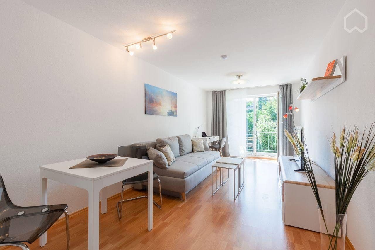 Pronájem bytu 2+1 56 m², Feldbergstraße 8, Köln, Severní Porýní-Vestfálsko Pronájem bytu 2+1 56 m², Feldbergstraße 8, Köln, Severní Porýní-Vestfálsko