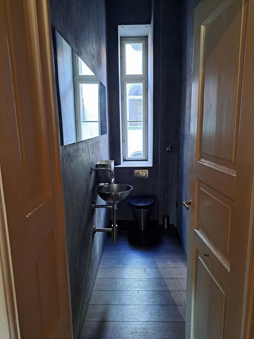 Prodej bytu 4+1 130 m², Erhardtstraße 11, München, Bavorsko Prodej bytu 4+1 130 m², Erhardtstraße 11, München, Bavorsko