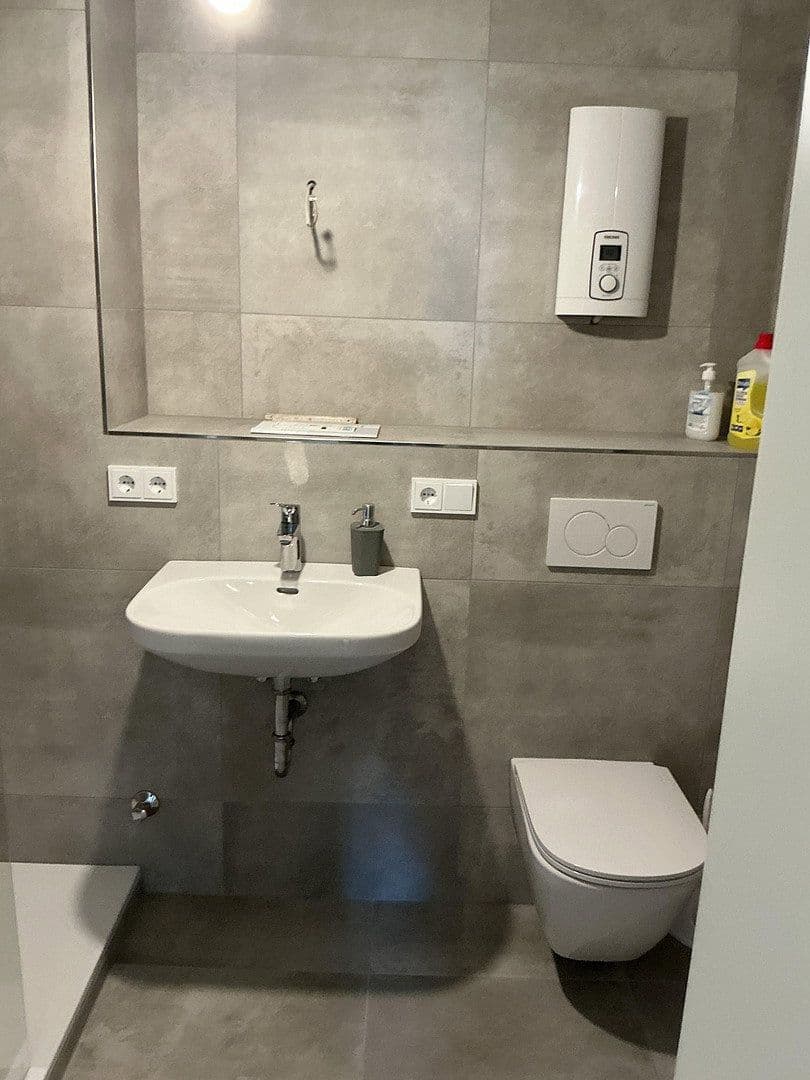 Pronájem bytu 3+1 70 m², Allerstrasse, Wolfsburg, Dolní Sasko Pronájem bytu 3+1 70 m², Allerstrasse, Wolfsburg, Dolní Sasko