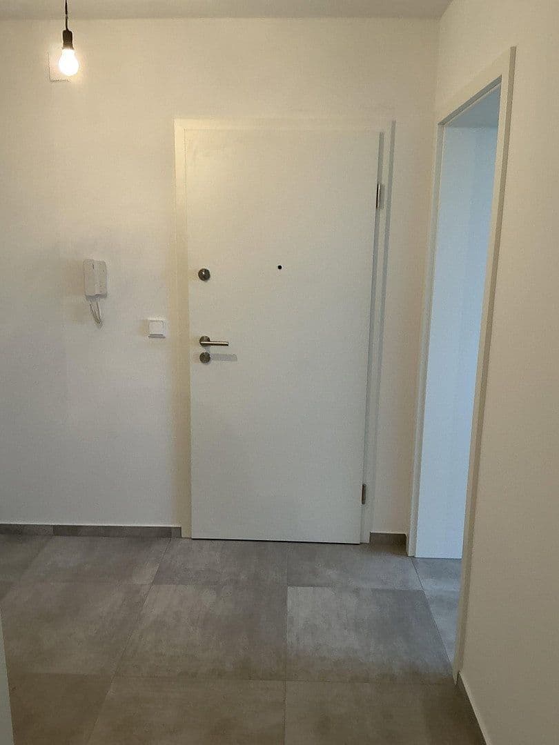 Pronájem bytu 3+1 70 m², Allerstrasse, Wolfsburg, Dolní Sasko Pronájem bytu 3+1 70 m², Allerstrasse, Wolfsburg, Dolní Sasko