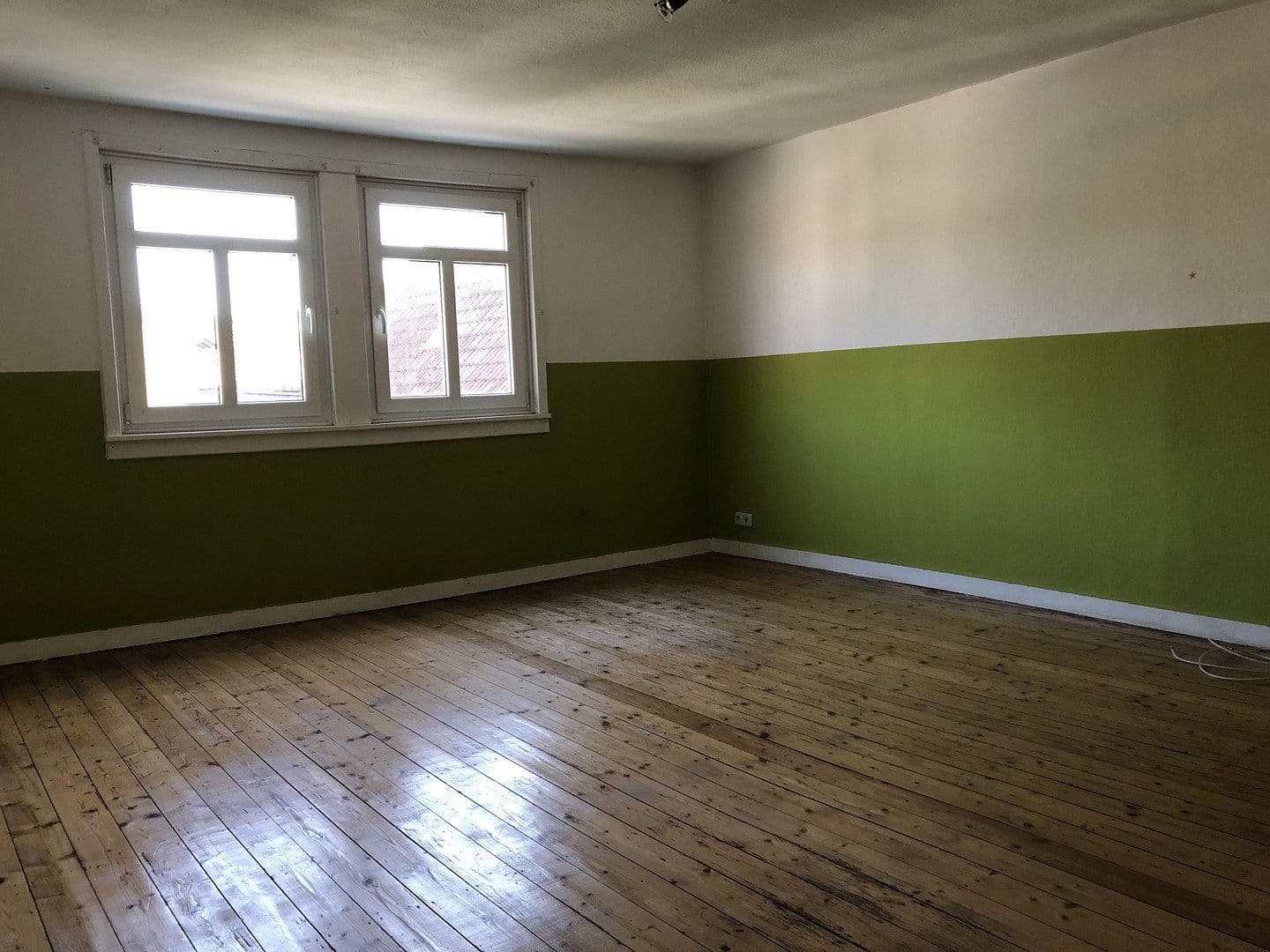 Pronájem bytu 3+1 106 m², Fränkisch-Crumbach, Hessen Pronájem bytu 3+1 106 m², Fränkisch-Crumbach, Hessen