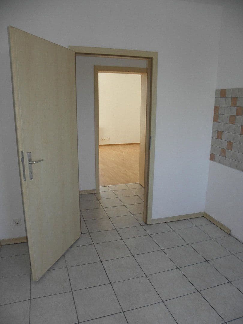 Pronájem bytu 2+1 60 m², Wernigeröder Straße 44, Magdeburg, Sasko-Anhaltsko Pronájem bytu 2+1 60 m², Wernigeröder Straße 44, Magdeburg, Sasko-Anhaltsko