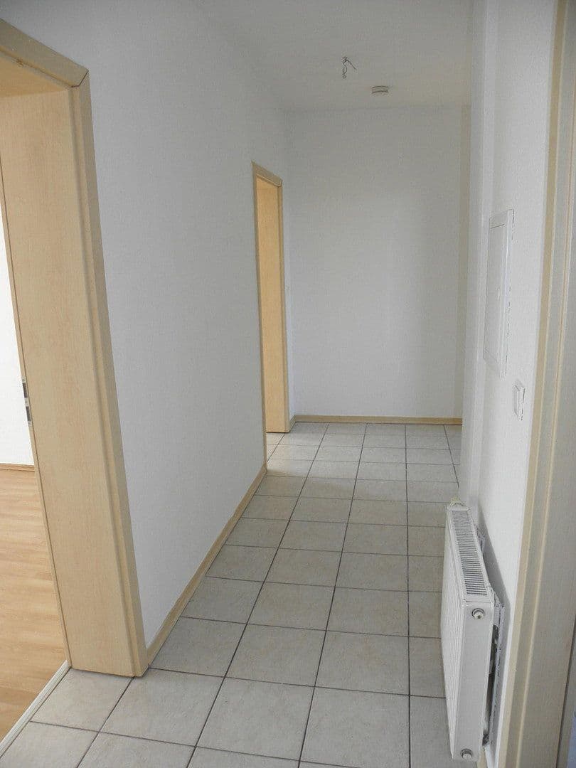 Pronájem bytu 2+1 60 m², Wernigeröder Straße 44, Magdeburg, Sasko-Anhaltsko Pronájem bytu 2+1 60 m², Wernigeröder Straße 44, Magdeburg, Sasko-Anhaltsko