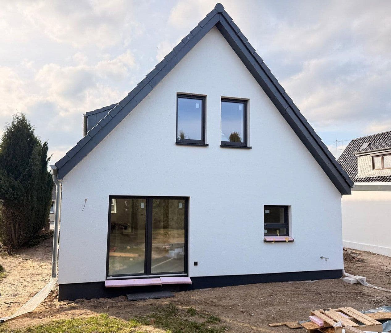 Prodej domu 132 m², pozemek 544 m², Glinde, Šlesvicko-Holštýnsko Prodej domu 132 m², pozemek 544 m², Glinde, Šlesvicko-Holštýnsko