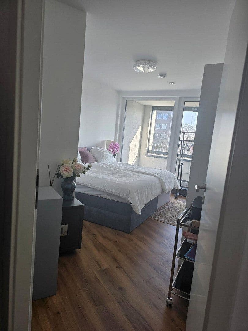 Pronájem bytu 2+kk 68 m², Frankfurt am Main, Hessen Pronájem bytu 2+kk 68 m², Frankfurt am Main, Hessen