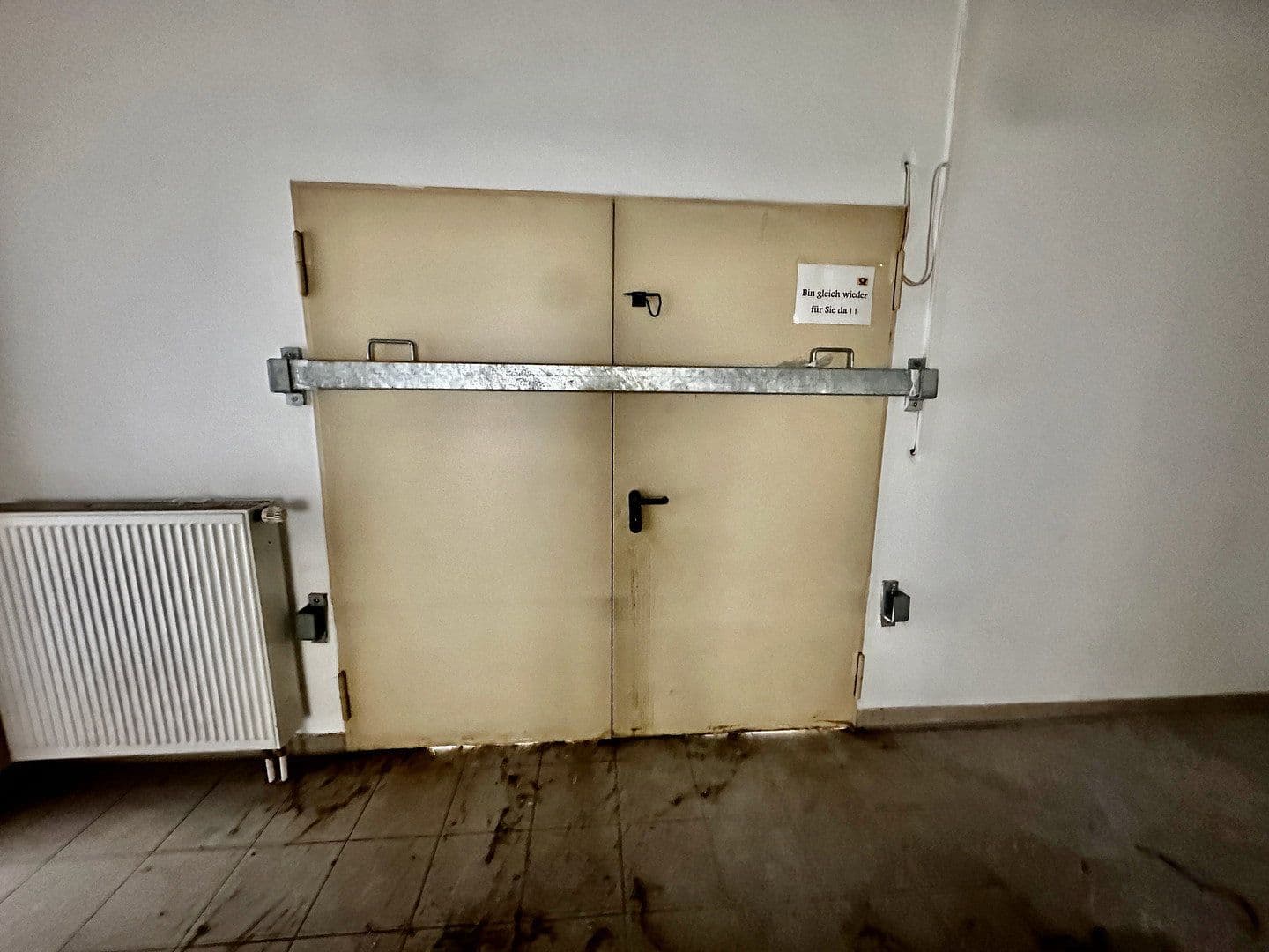 Pronájem nebytového prostoru 135 m², Burgstr. 44, Leverkusen, Severní Porýní-Vestfálsko Pronájem nebytového prostoru 135 m², Burgstr. 44, Leverkusen, Severní Porýní-Vestfálsko